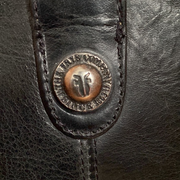 FRYE beautiful black leather boots size 6 - Picture 2 of 7